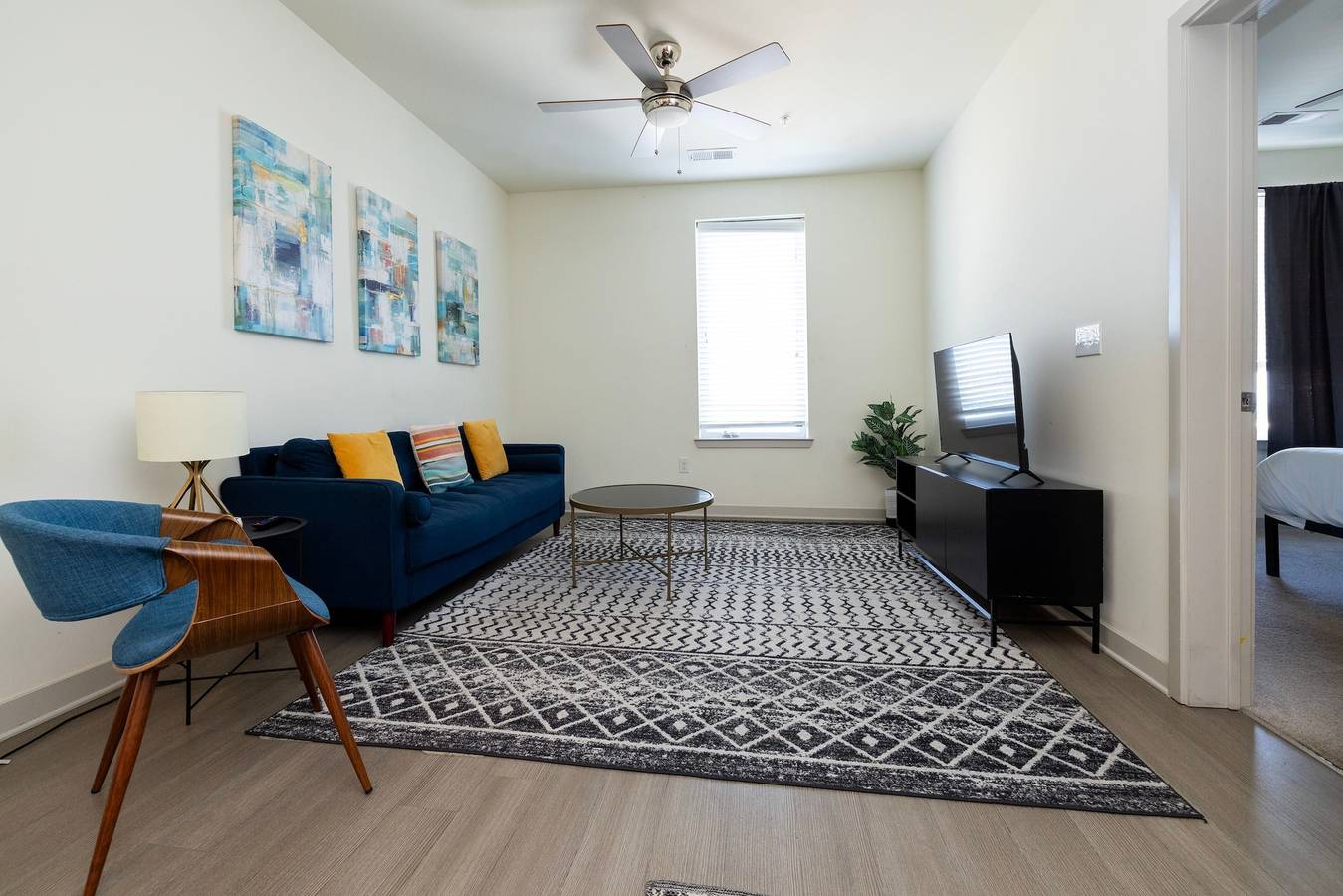 Geheel appartement, Stunning Nulu 1Br Cozysuites in Louisville, Jefferson County (KY)