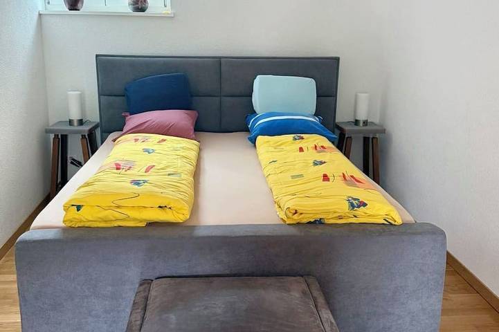 Geheel appartement, Stähli-Huus Appartement/Fewo 3-Bettwohnung in Matten bei Interlaken, Meer van Thun