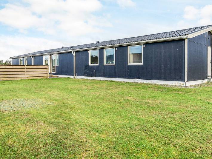 Ferieudlejning for 16 personer, med Terrasse og Sauna i Jammerbugt