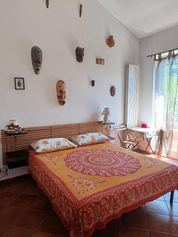 Il Pozzo e il Melograno in Finale Ligure Gemeinde, Riviera di Ponente