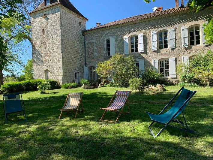 Gîte pour 6 personnes, avec jardin et vue, adapté aux familles à Saint-Antoine-de-Ficalba