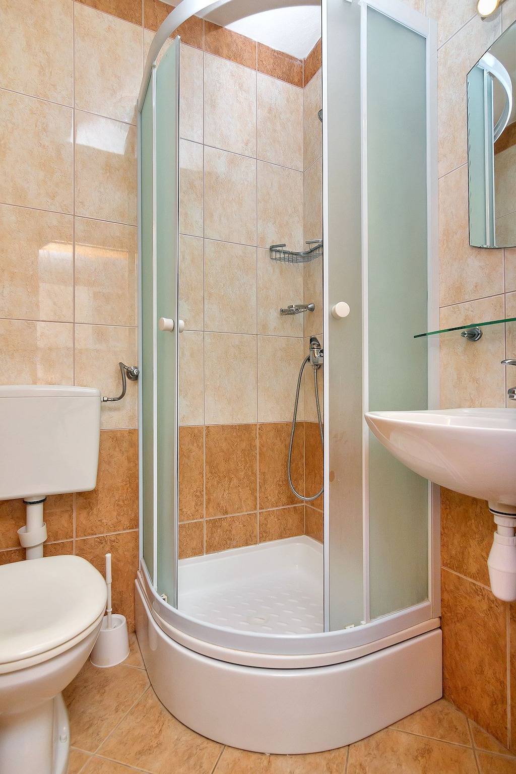 Ganze Wohnung, Apartment and Rooms Nikola in Hvar