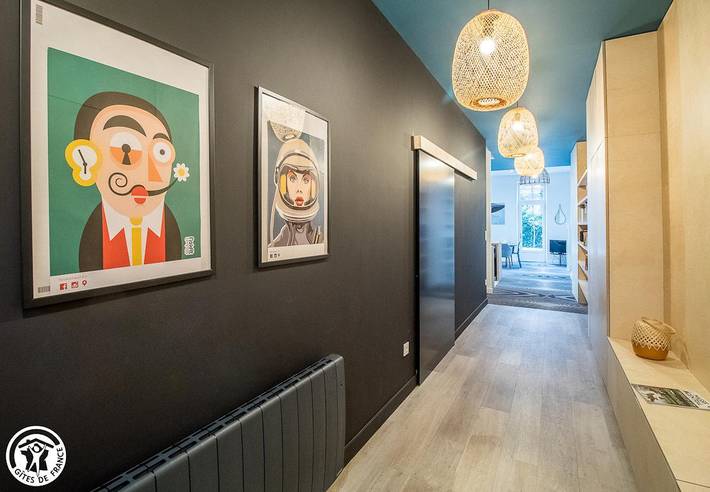 Gîte pour 12 personnes, avec terrasse à Billom - 4