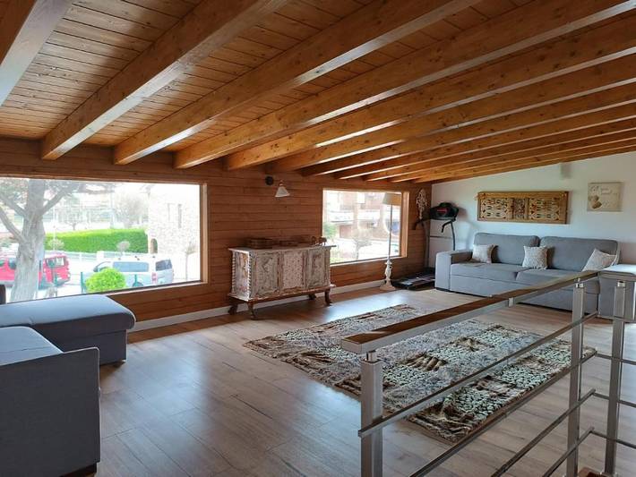 Apartamento para 8 personas, con Terraza además de Jardín y Vistas en Loredo