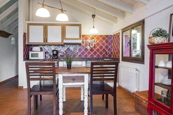 Casa rural para 4 personas, con terraza además de jardín y piscina en Parres - 3