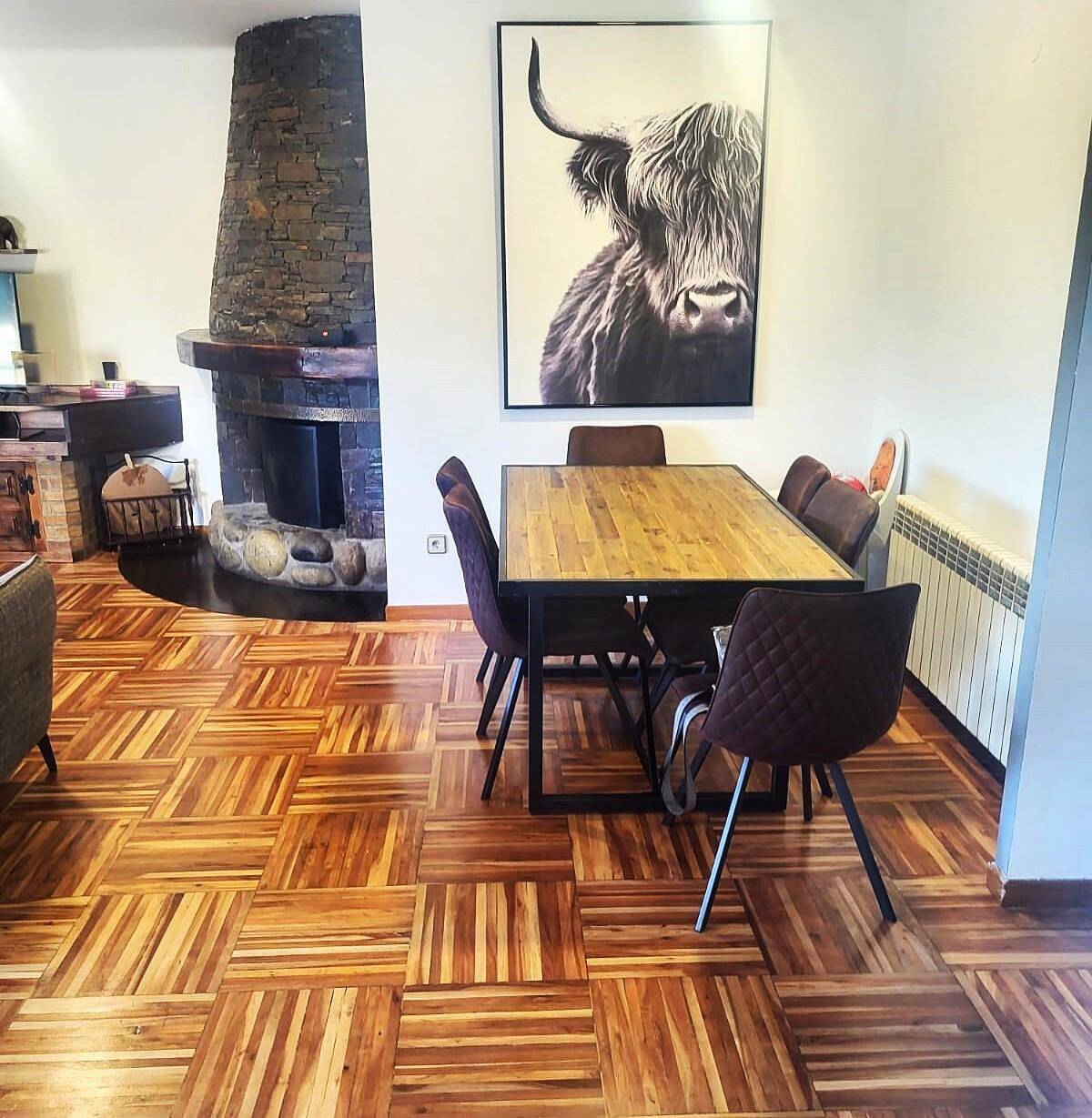 Appartement entier, Appartement de vacances pour 7 personnes avec terrasse in Puigcerdà, Pyrénées catalanes