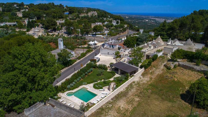 Villa per 12 persone, con Giardino e Piscina a Fasano