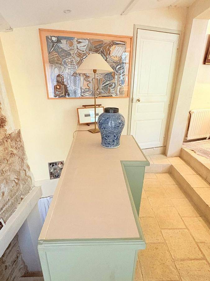 Location de vacances pour 4 personnes, avec terrasse ainsi que vue et piscine à Montbazin - 3