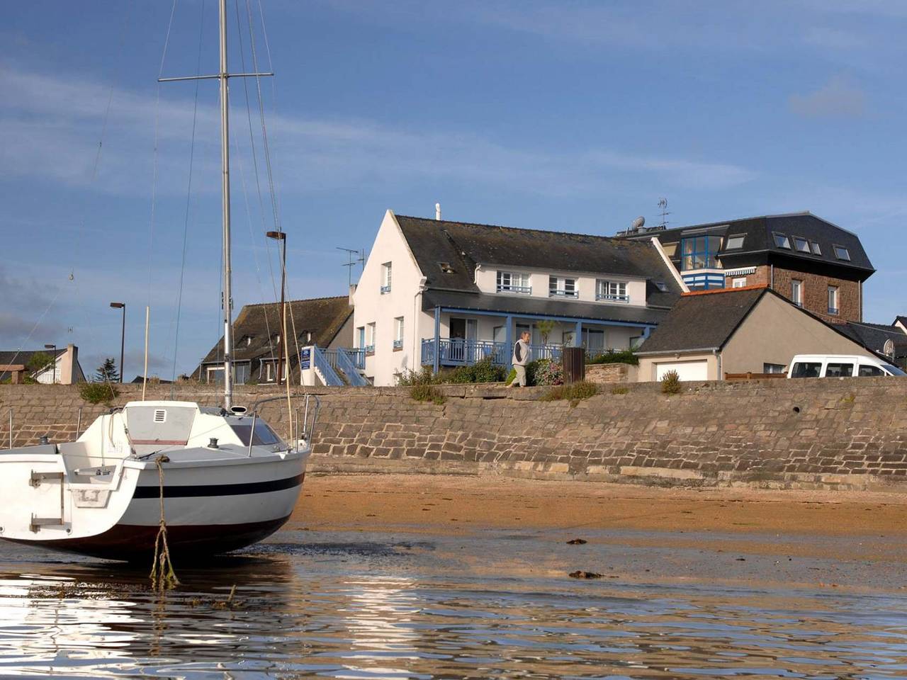 Appartement entier, Les Bains in Trégastel, Côte de Granit Rose