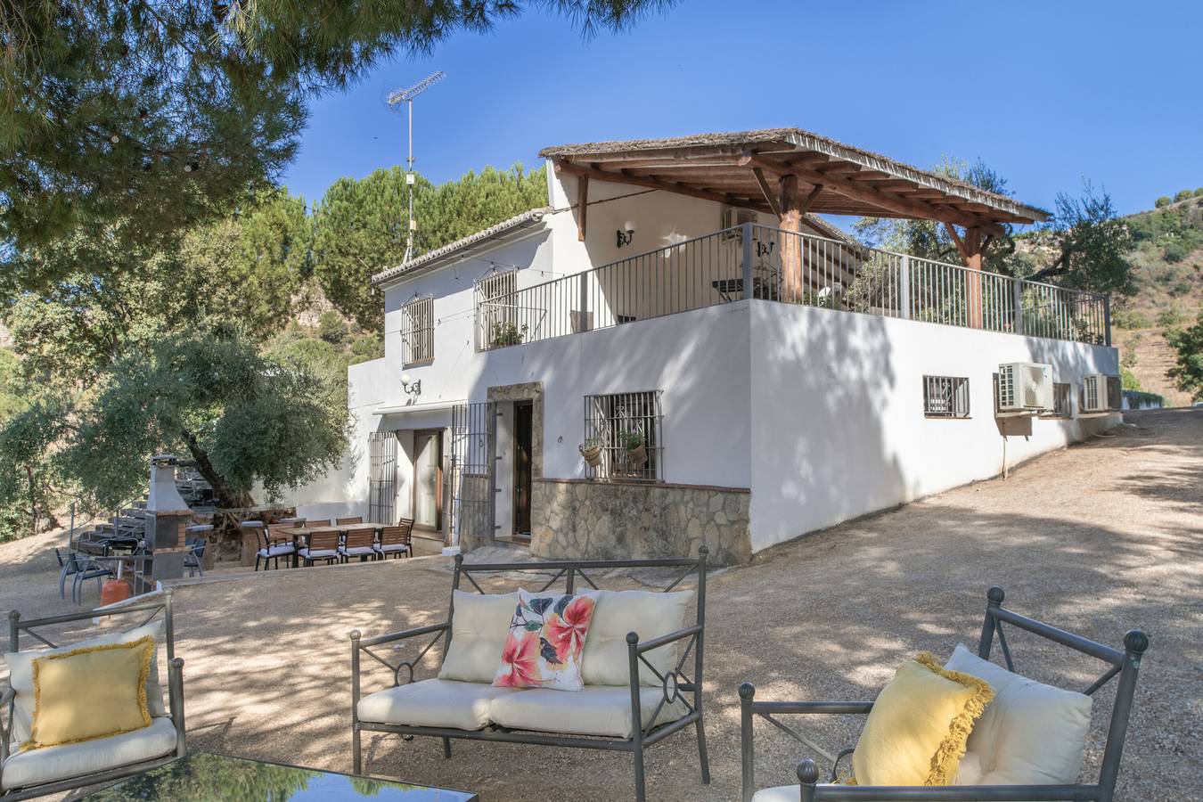 Maison de campagne 'Las Mimosas Ronda' avec vue sur la montagne, Wi-Fi et climatisation in Ronda, Province de Málaga
