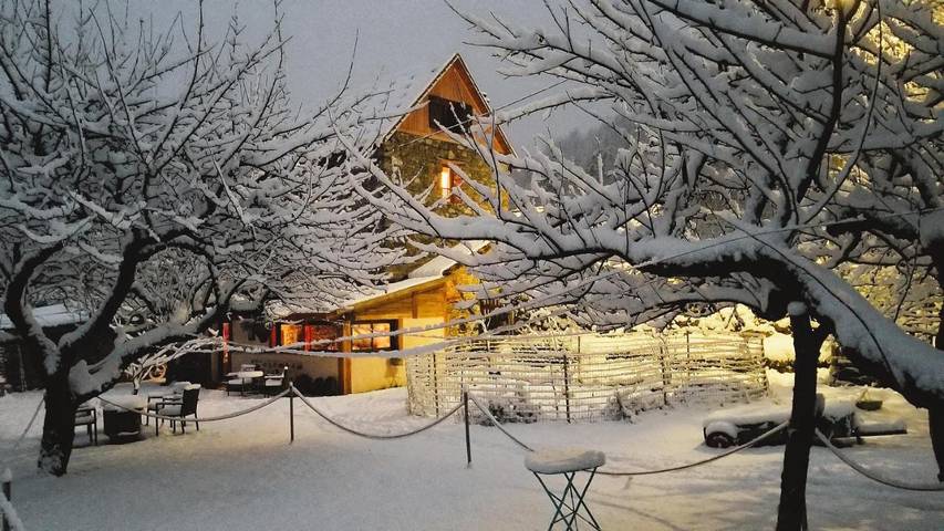 Gîte pour 4 personnes, avec vue et jardin à Saint-Étienne-de-Tinée - 2