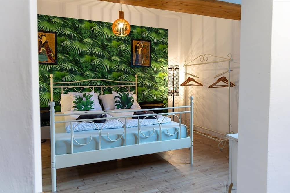 Ganze Wohnung, Gemütliche Ferienwohnung (60qm) im modernen Vintage-Stil in Wolframs-Eschenbach, Romantische Straße