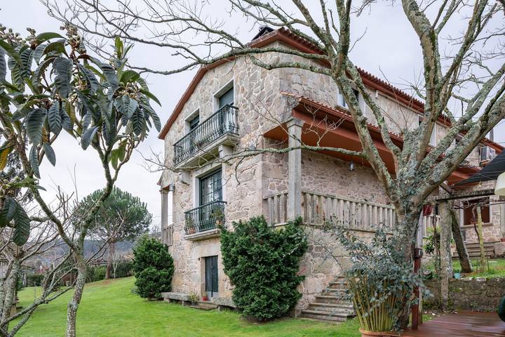 Casa rural para 13 personas, con Jacuzzi y Jardín en Provincia de Pontevedra - 3