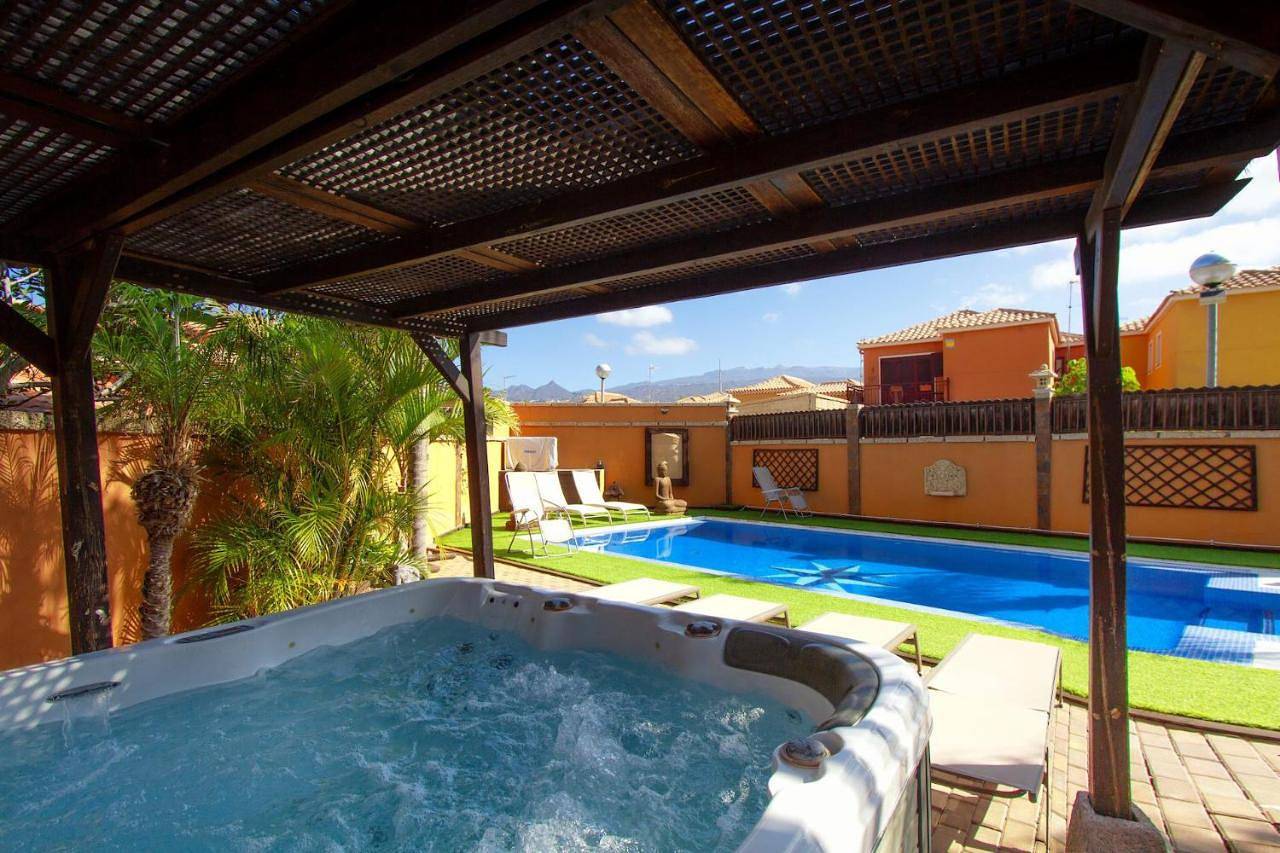 Villa Jardín de Buda in Cho, Arona
