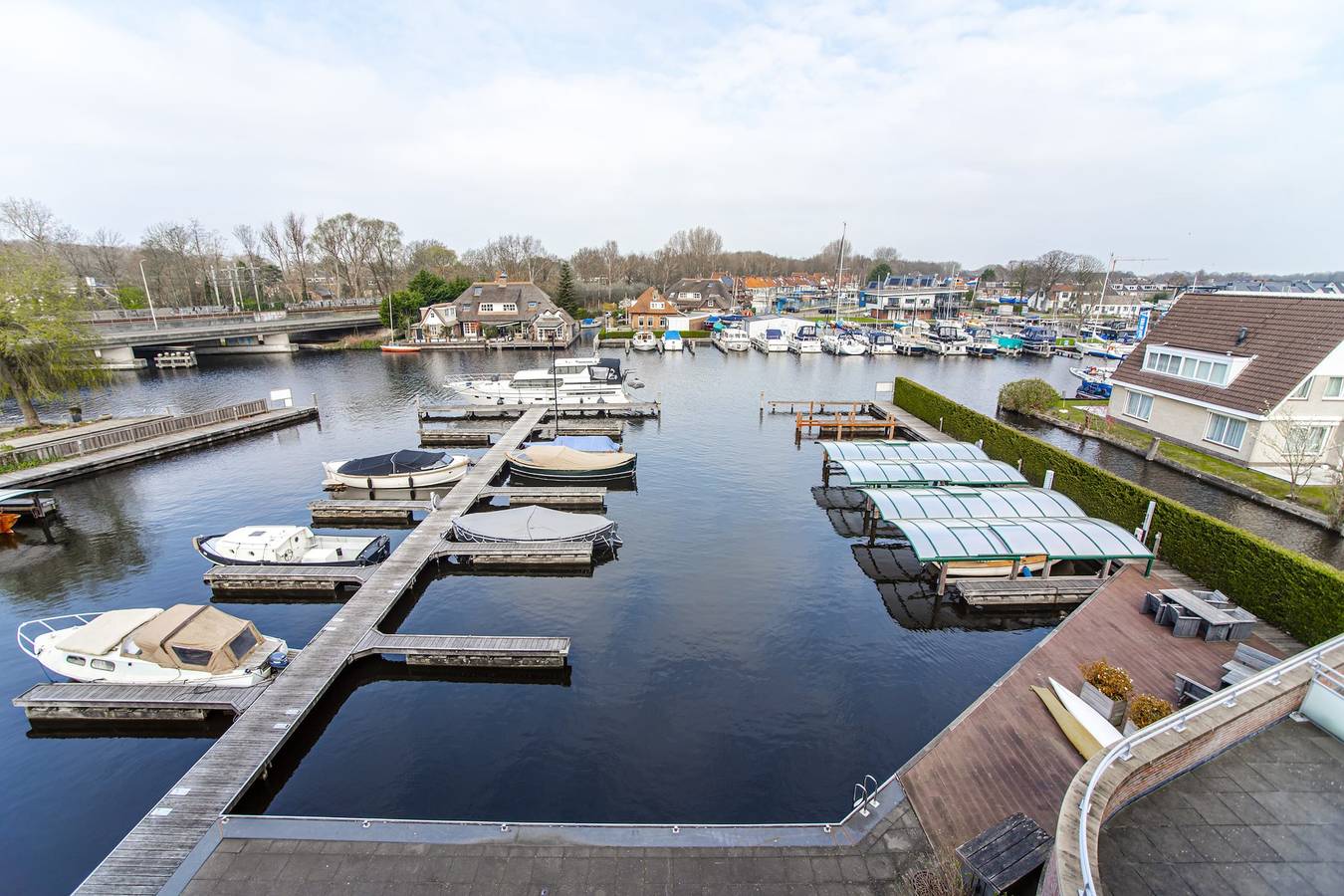 Ganze Wohnung, Geräumige und luxuriöse Wohnung - Kaag Resort 31 in Warmond, Niederländische Nordsee
