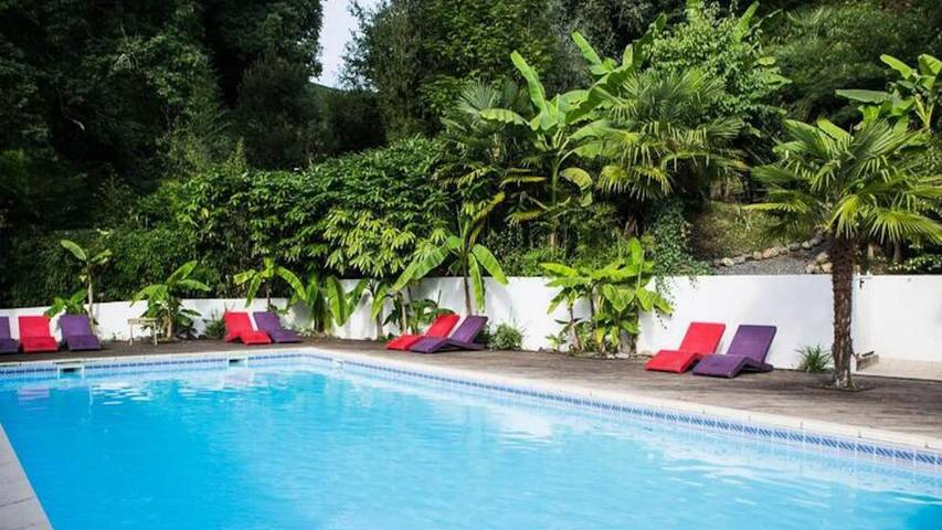 Gîte pour 9 personnes, avec jardin à La Bastide-Clairence - 4