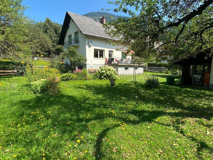 Ferienhaus für 8 Personen, mit Ausblick und Garten in Gitschtal
