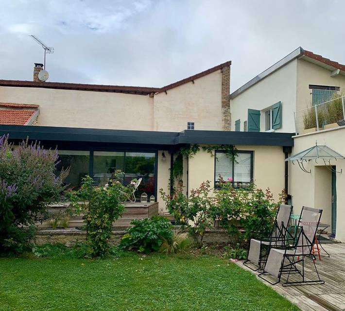 Gîte pour 3 personnes, avec piscine ainsi que jardin et vue à Hermonville - 4