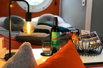 Houseboat for 2 People in Brixham, England, Photo 1