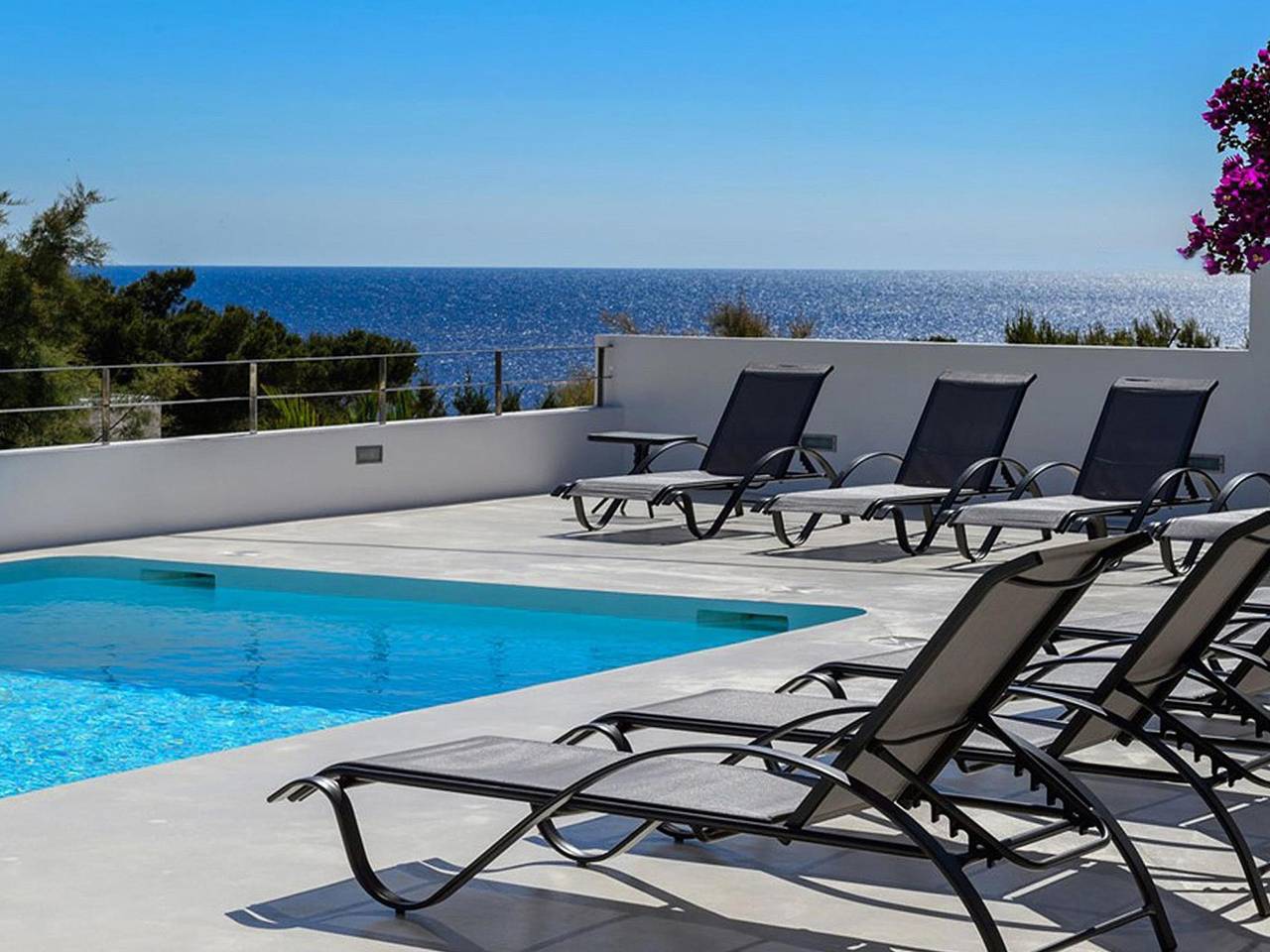 Moderne Villa mit Meerblick in Cala Codolar, Sant Josep de sa Talaia
