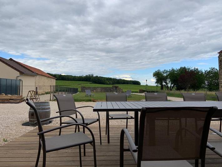 Location de vacances pour 10 personnes, avec jardin et vue à Ladoix-Serrigny - 3
