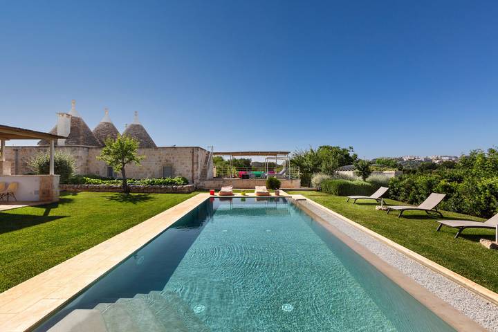 Trullo für 9 Personen, mit Pool und Garten in Cisternino - 4