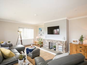 Bungalow for 6 People in Trearddur Bay, Isle of Anglesey, Photo 4