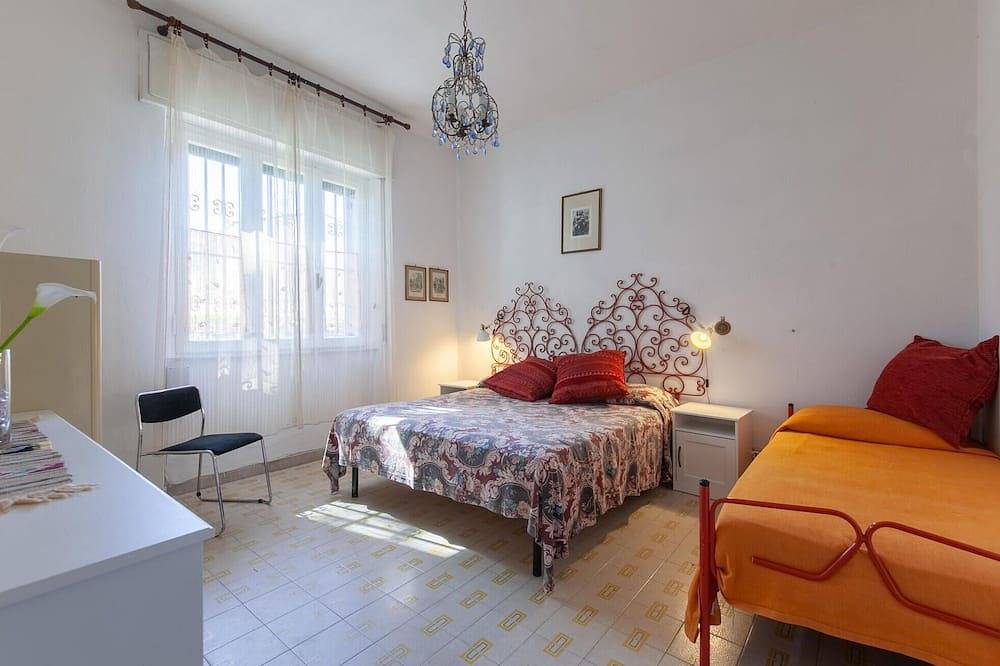 Appartement entier, Appartement acceptant les animaux à. in Tirrenia, Pise