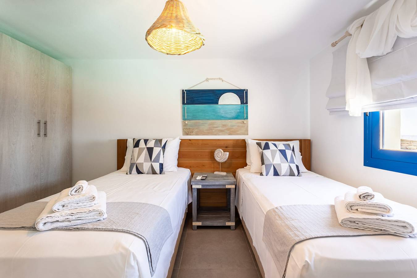 Live in Blue Breeze - Private pool & 180° Seaview in Kea