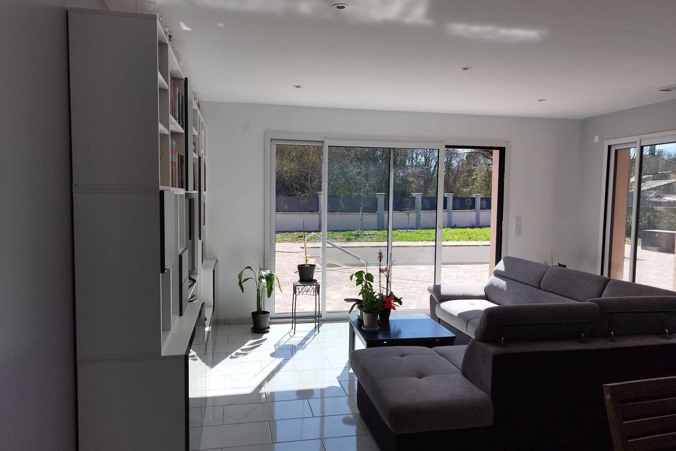 Bright house with pool and terrace in L'Isle-sur-la-Sorgue, Vaucluse