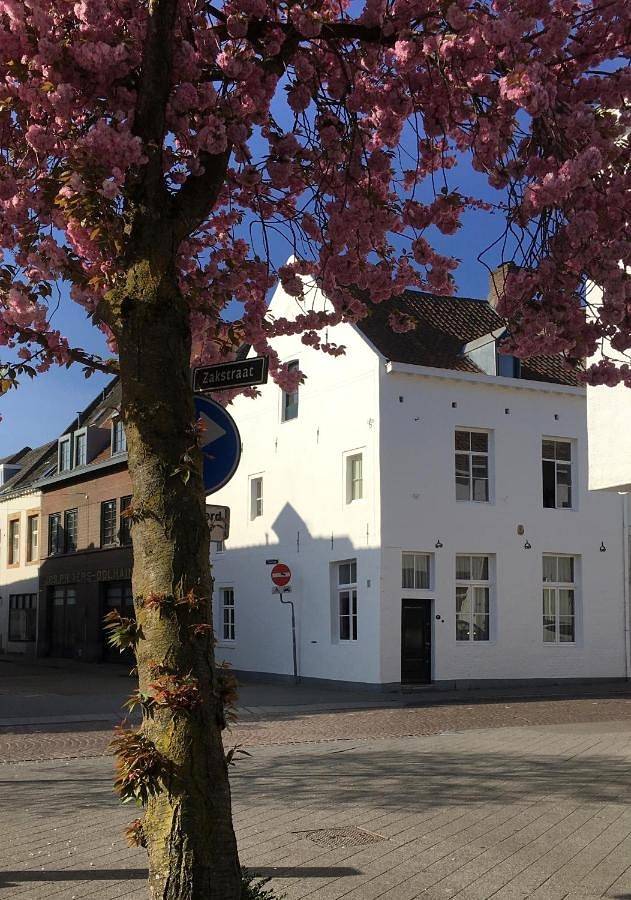 Villa voor 5 personen, met Terras in Maastricht