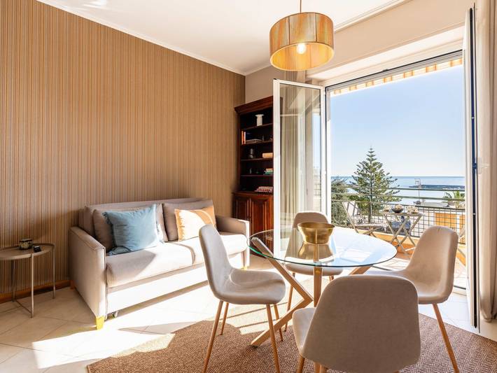 Vacation rental for 2 people, with balcony in San Remo