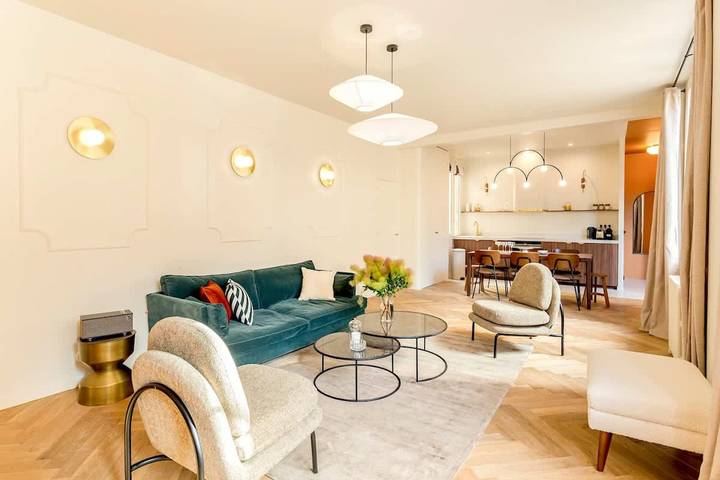 Gîte pour 8 personnes dans Musée Grévin