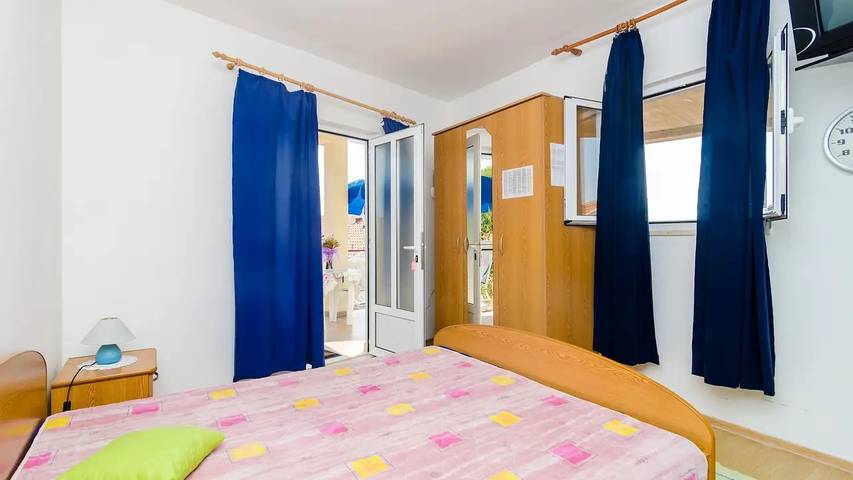 Ferienwohnung für 3 Personen, mit Terrasse