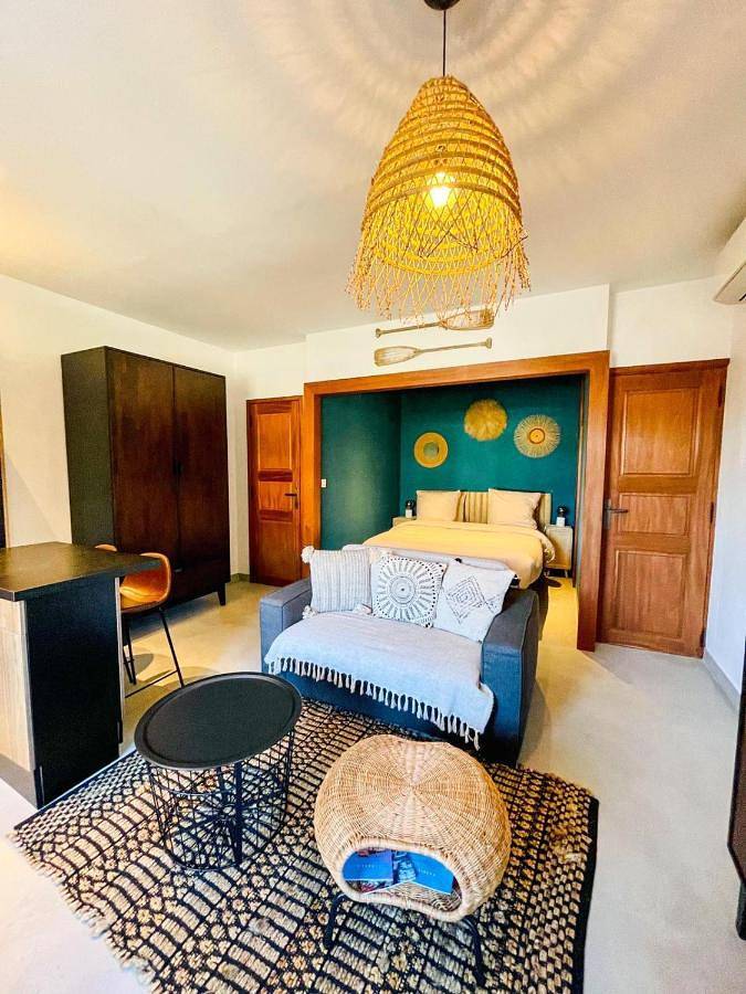 Appartement entier, Studio with Terrace in Cassis, Parc national des Calanques