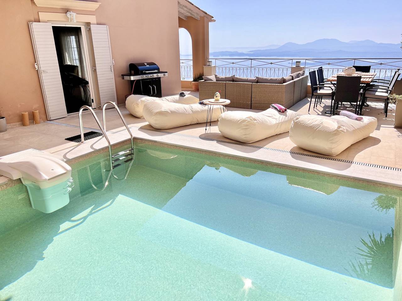 Luxury Villa Azur Natura with private pool in Spartilas, Korfu