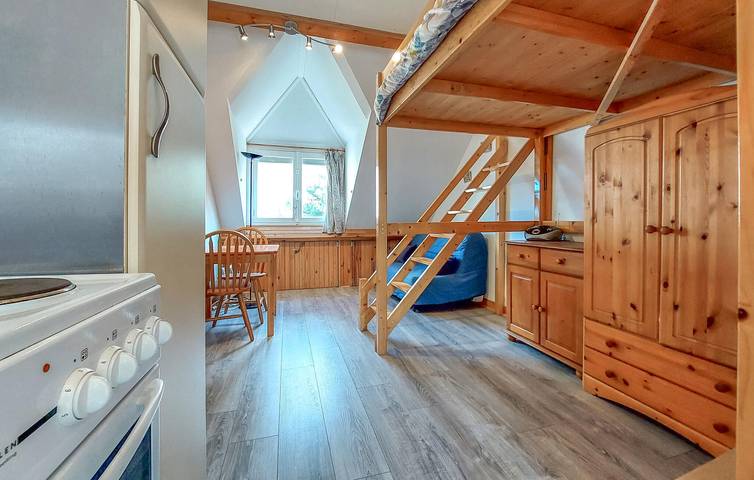 Appartement de vacances entier, Appartement confortable avec parking, à 2,5 km de la plage du Béchet in Saint-Lunaire, Région de Saint-Malo