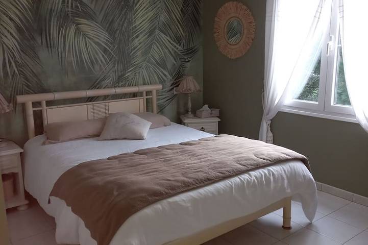 Location de vacances pour 6 personnes, avec piscine et jardin à Saint-Rémy (Dordogne) - 4