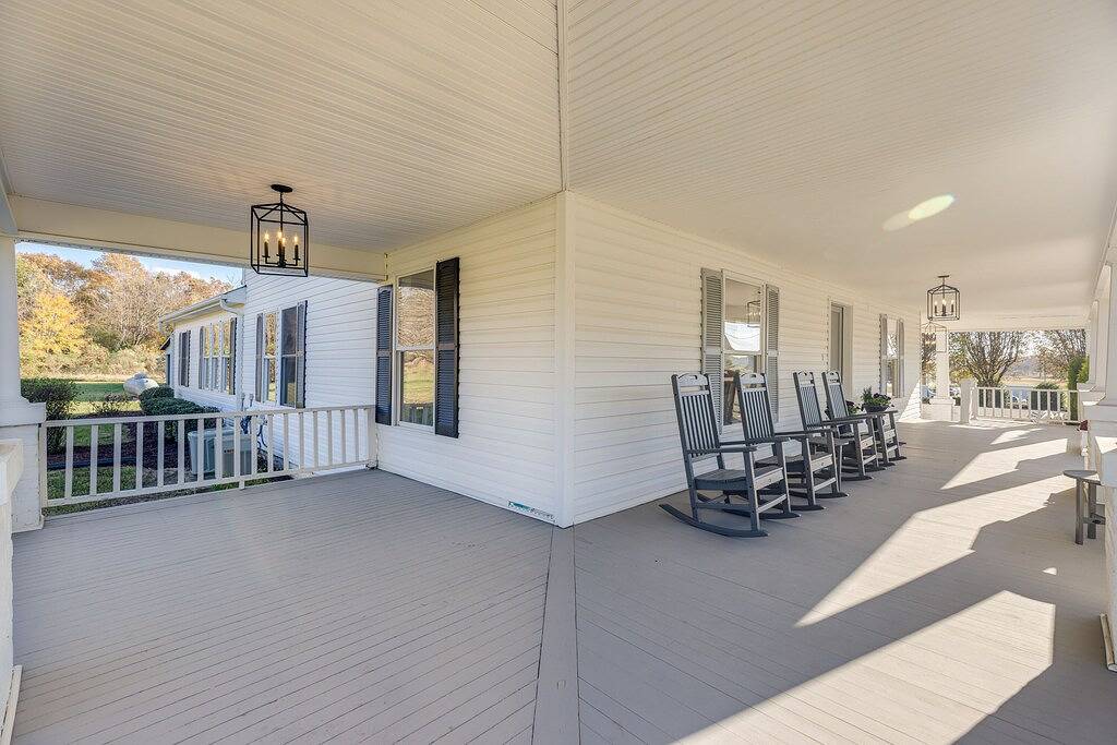 Modern Farm House At The Monroe Executive Airport! in Union County (NC)