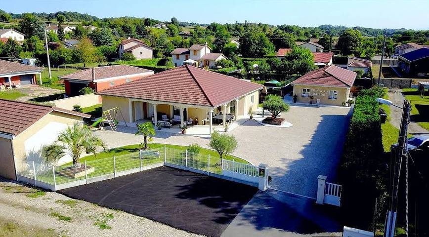 Gîte pour 2 personnes, avec terrasse