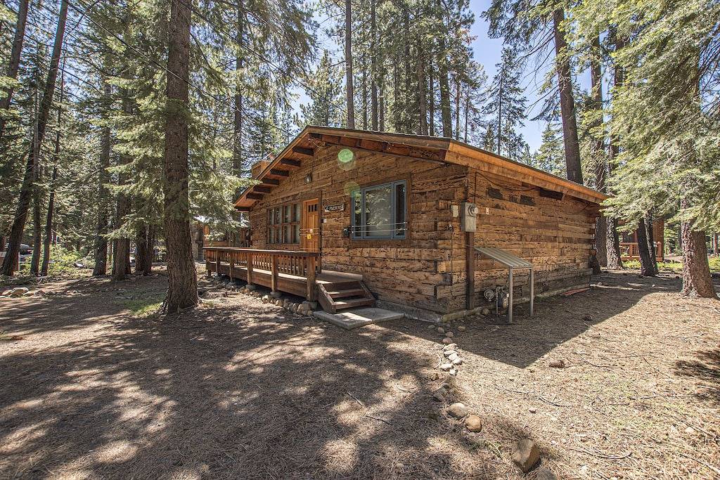 Klassische, Cozy 2br Tahoe Kabine mit Woodsy Einstellung. Gehen Sie zu Sunnyside, eine Erfahrungen! in Tahoe City, Placer County