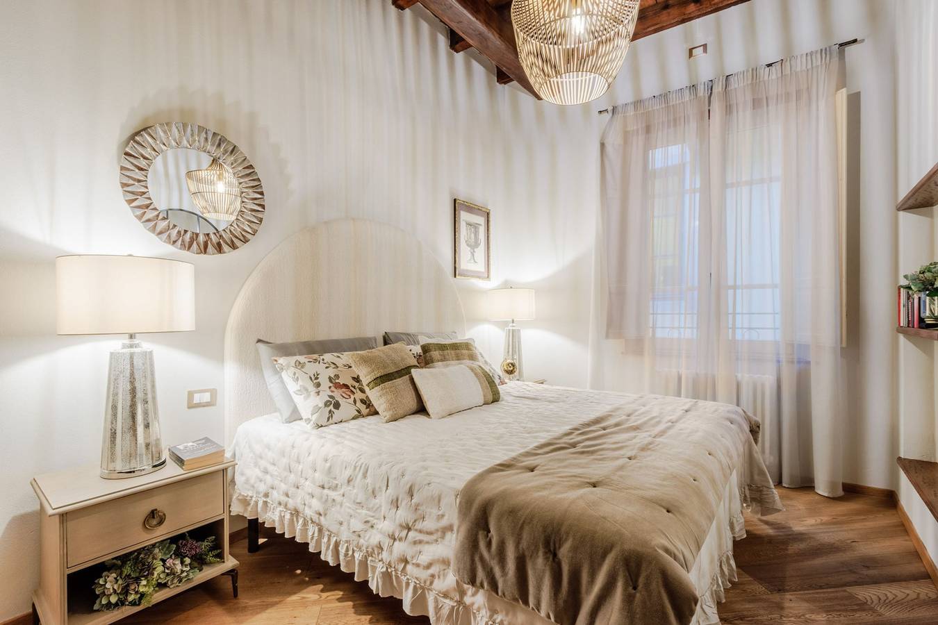 Hel lejlighed, Casa Cinnamon in Lucca in Lucca, Lucca Provisen
