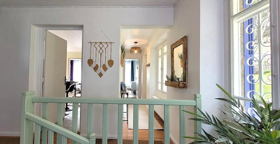 Gîte pour 5 personnes, avec vue et jardin à Mariac - 4