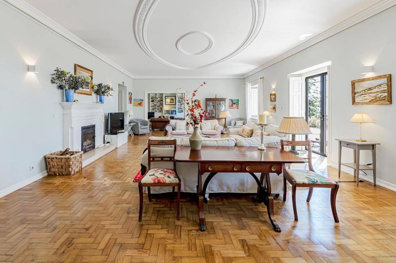 Eight-Bedroom House in Sintra, Costa de Lisboa
