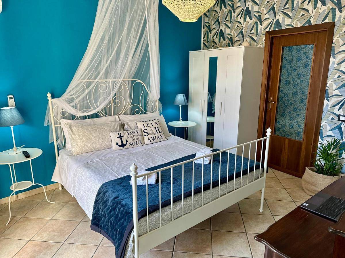 Ganze Wohnung, Two-Bedroom Apartment in Aspra, Bagheria
