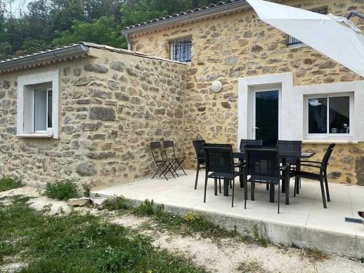 Maison de vacances pour 6 personnes, avec Terrasse et Jardin ainsi que Piscine et Vue