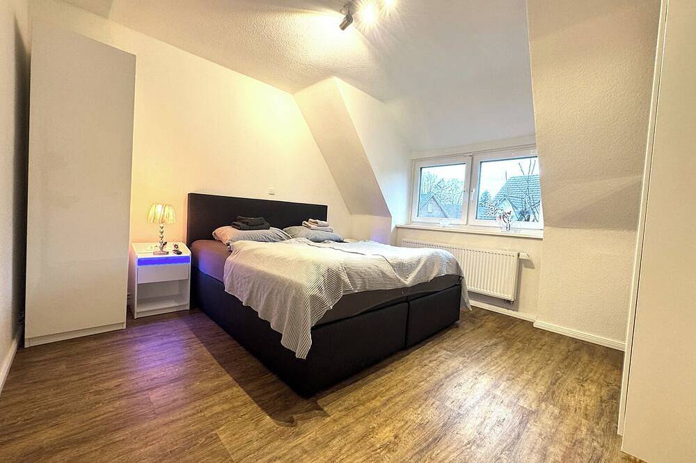 Ganze Wohnung, Nordsee mit kostenlosem Parkplatz, Badesee, zentral in Itzehoe, Kreis Steinburg