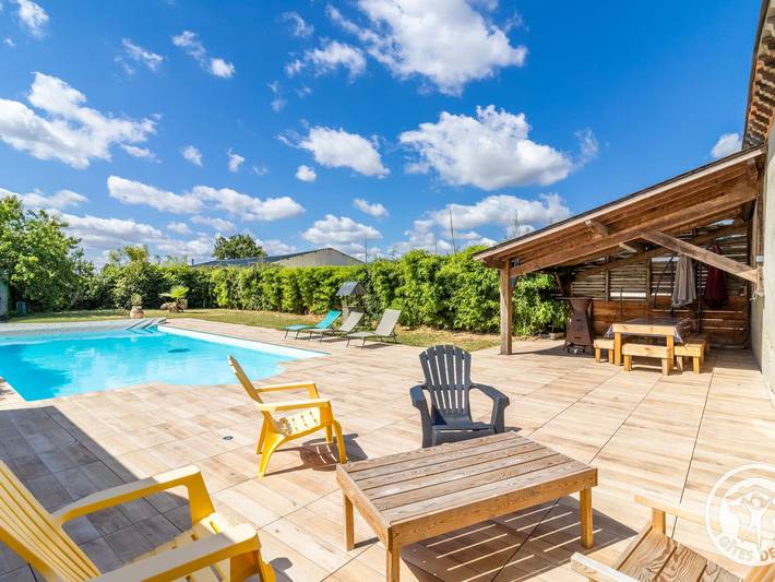 Gîte pour 6 personnes, avec jardin - 1
