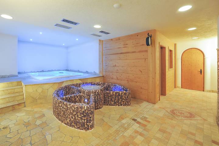 Chalet für 6 Personen, mit Balkon, kinderfreundlich in Livigno - 3