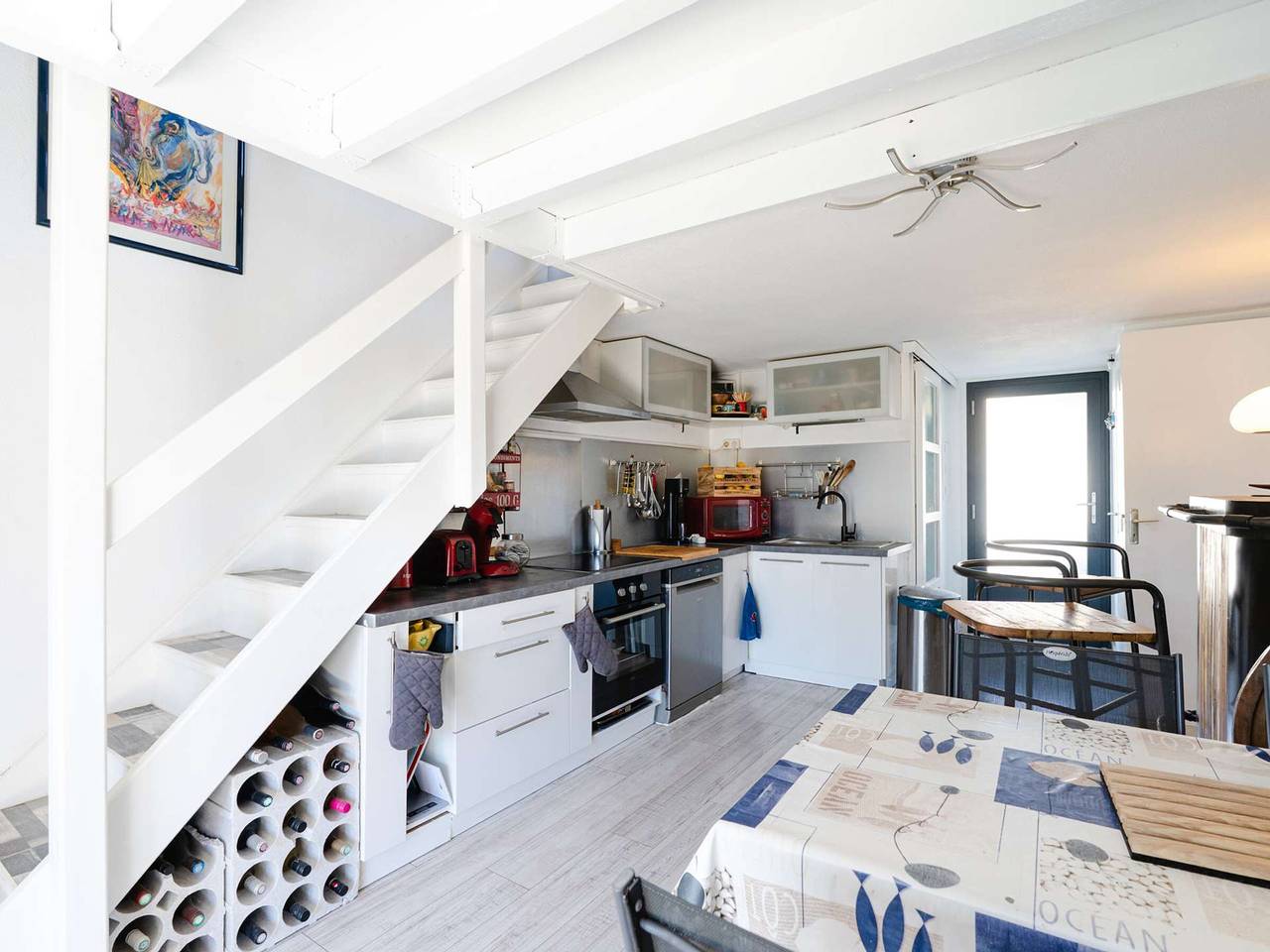 Cozy pavilion with terrace 250m from the beach! in Narbonne Plage, Narbonne
